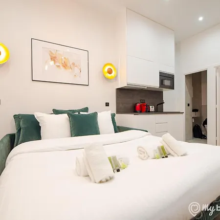 Cia - Flat On Rue La Fayette * Παρίσι